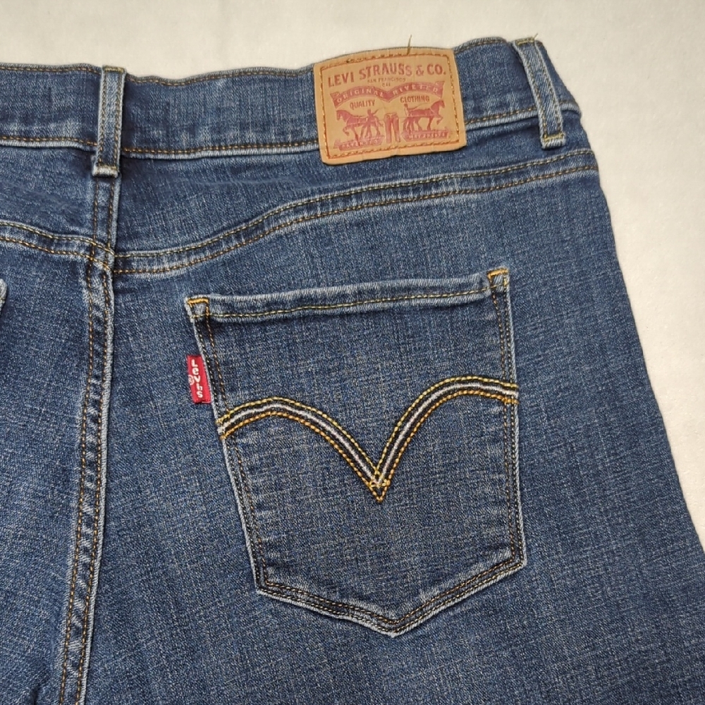 Levi's Classic Boot Cut Dark Blue Wash‎ Women's Jeans Size 12 (31)